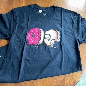 New-SuperFresh Barbell Donut T Shirt - XS